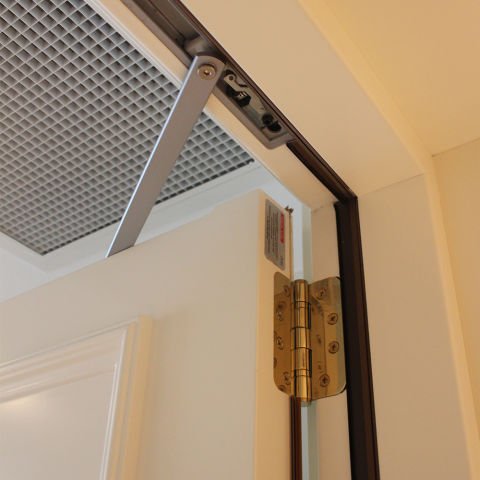 EI30-S Selen Model Rall 9016 Lake Yangına Dayanıklı Ahşap Kapı