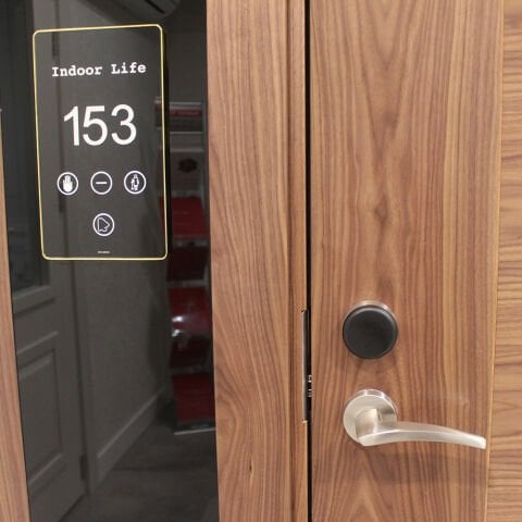 EI30-S-G 31 dB  Ses Yalıtımlı Yangına Dayanıklı Ahşap Kapı