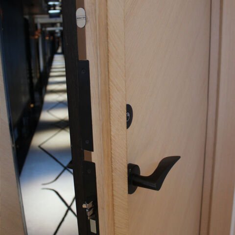 8K62-B 42 dB EI30-S Çift Taraf Uygulamalı Ses Yalıtımlı Kapı