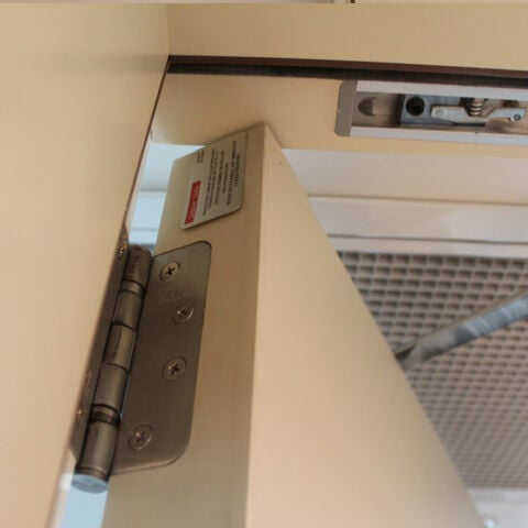EI30-S-G 31 dB Laminat Yangına Dayanıklı Ahşap Kapı