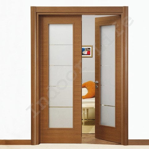 Mercan Camlı 2 Kanat  Doğal Hareli Ceviz Ahşap Kapı