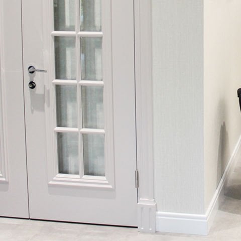 Karan 12 Camlı 2 Kanat Rall 9016 Lake Ahşap Kapı